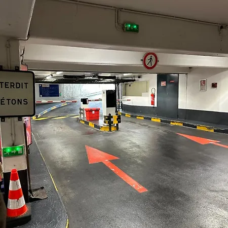 L Impasse D'anais Free Parking Будинок відпочинку Каркассонн