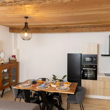 Holiday home L Impasse D'anais Free Parking