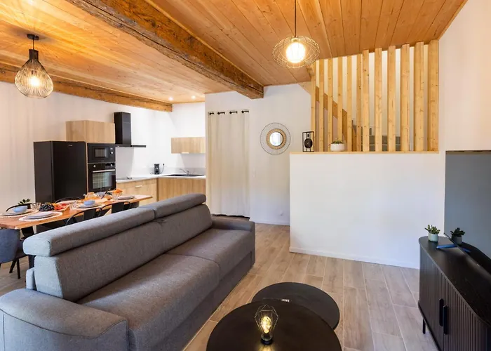 L Impasse D'anais Free Parking